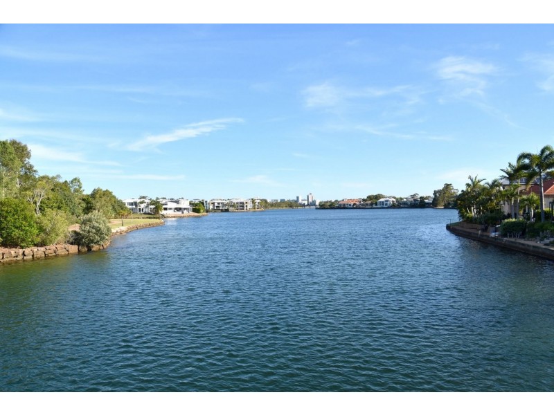10 Tea Tree Place, Twin Waters QLD 4564