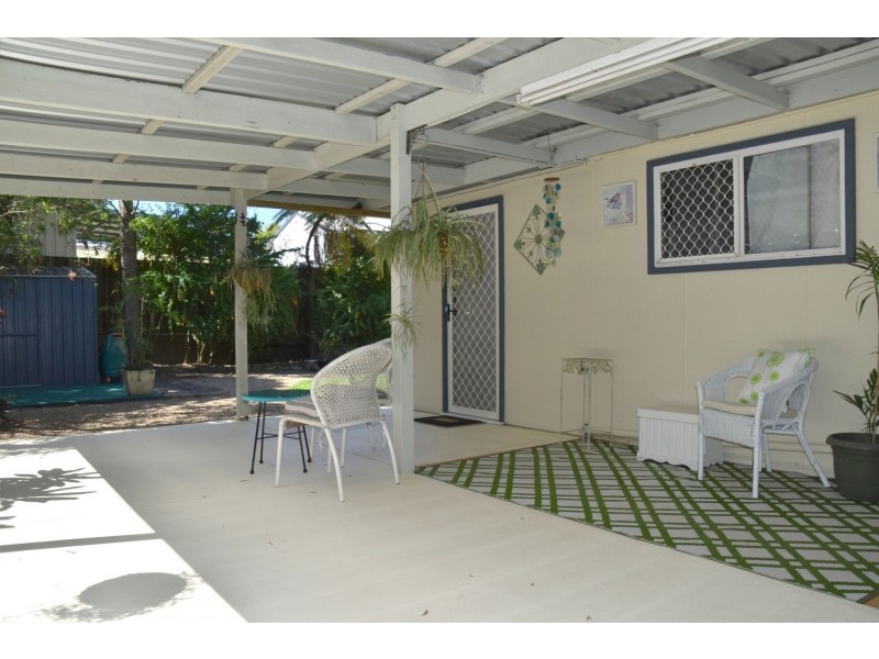42 Namba Street, Pacific Paradise QLD 4564