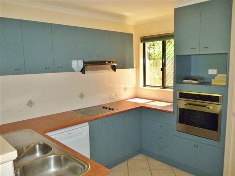 4 Prestwick Drive, Twin Waters QLD 4564