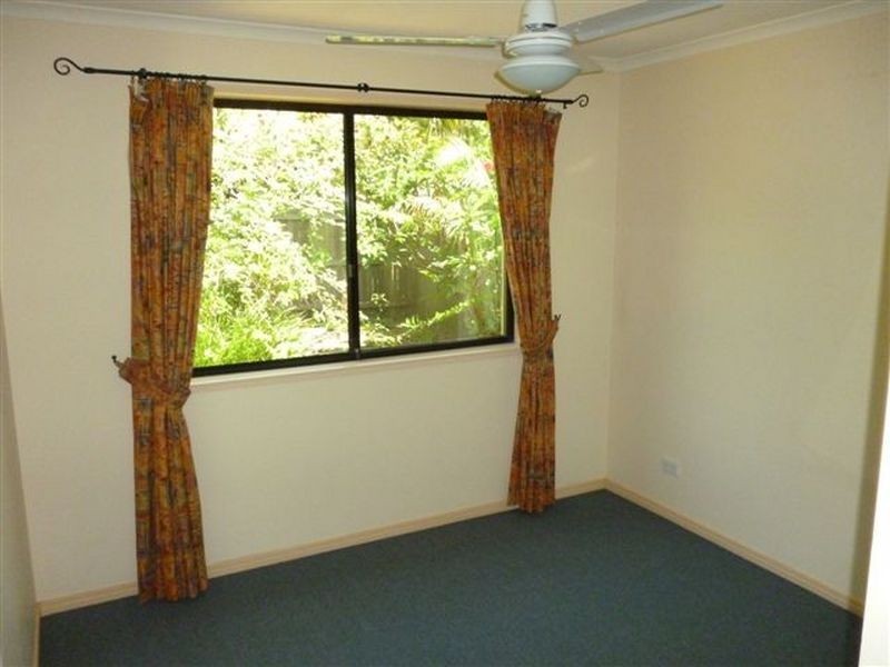 4 Prestwick Drive, Twin Waters QLD 4564