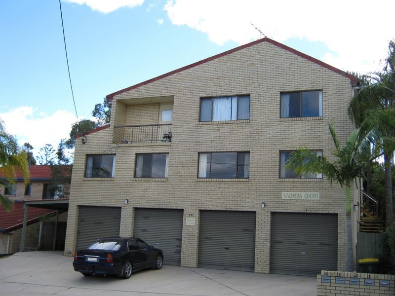 2/18 Kalinda Avenue, Mooloolaba QLD 4557