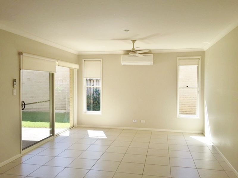 23 Whitsunday Drive, Pacific Paradise QLD 4564