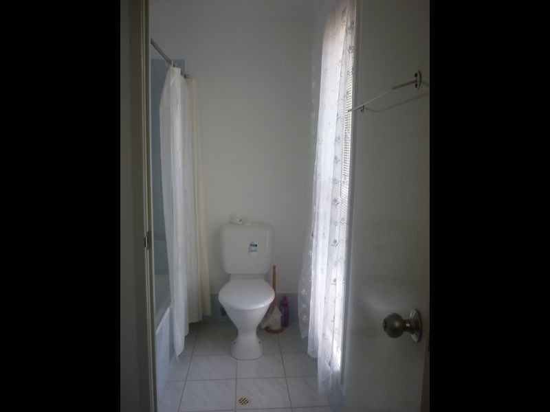 2/4 Lexie Street, Marcoola QLD 4564