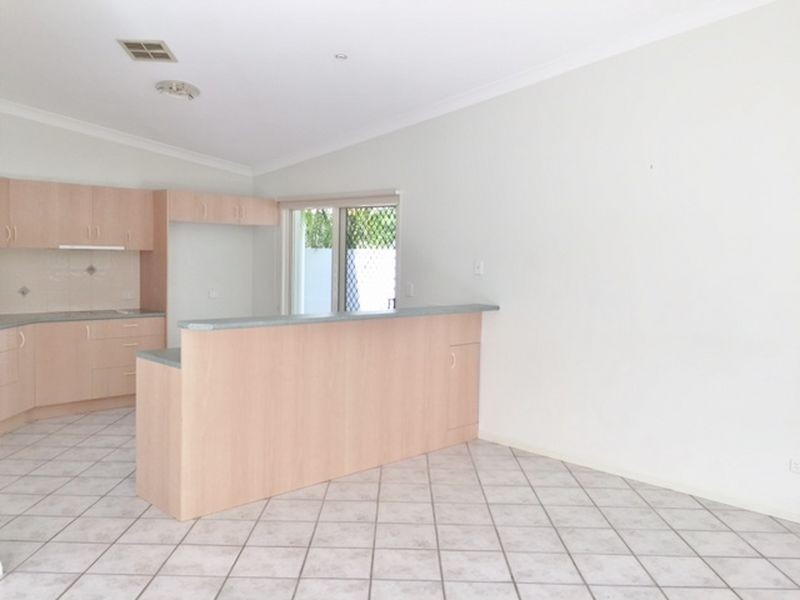 62 Wattlebird Drive, Twin Waters QLD 4564