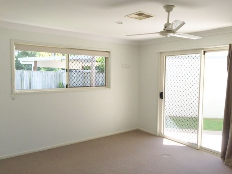 62 Wattlebird Drive, Twin Waters QLD 4564