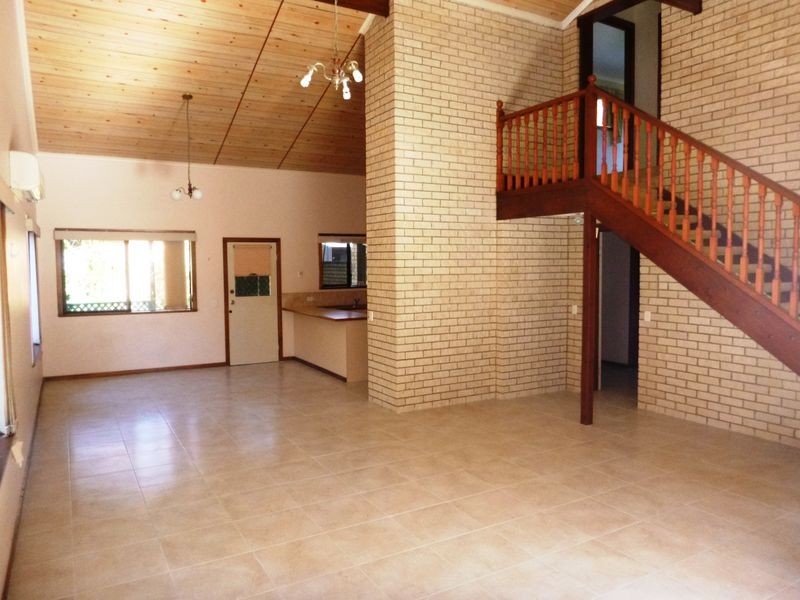 10 Kenewin Avenue, Maroochydore QLD 4558