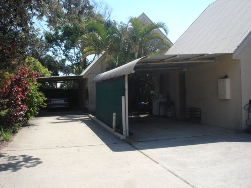 1/4 Lexie Street, Marcoola QLD 4564