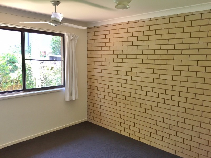 1/11 Carrothool Place, Mooloolaba QLD 4557