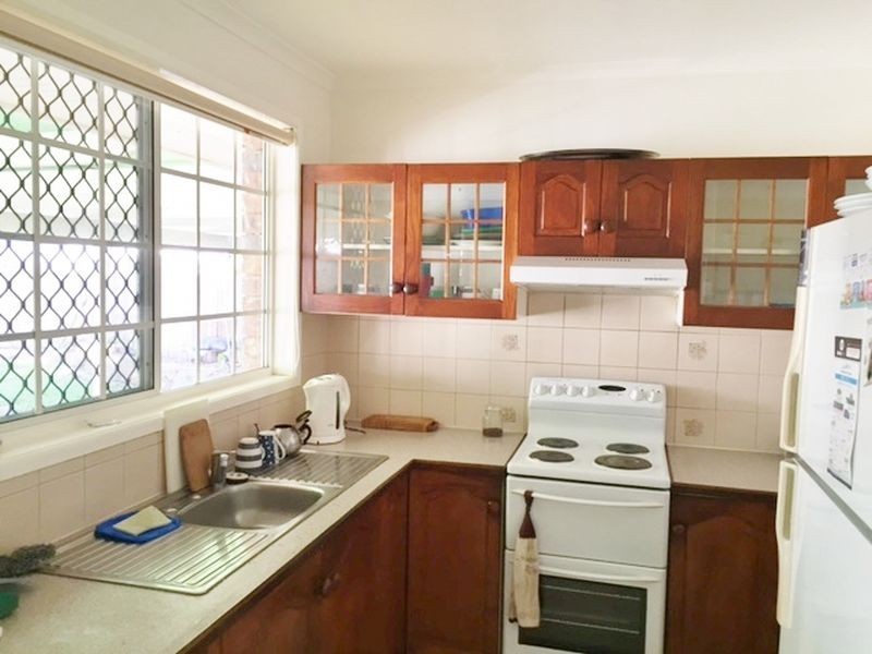 11 Namba Street, Pacific Paradise QLD 4564