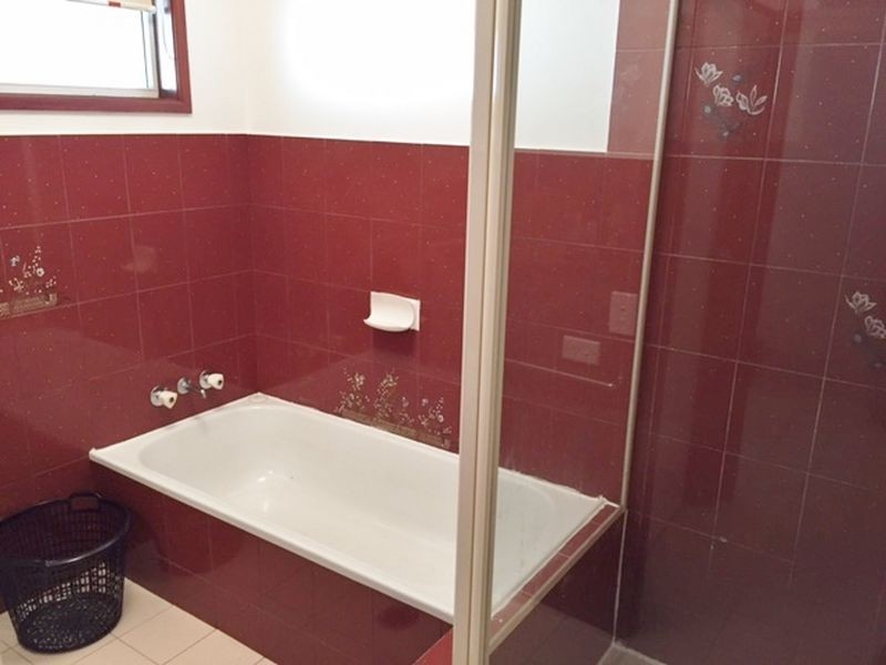 11 Namba Street, Pacific Paradise QLD 4564