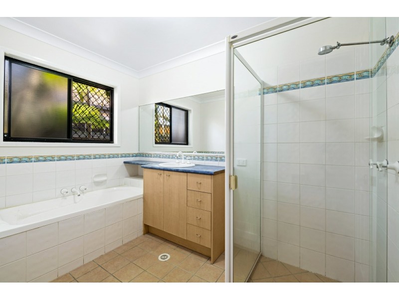 10 Glenwood Place, Twin Waters QLD 4564