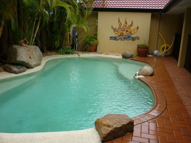 3 Skipper Place, Twin Waters QLD 4564