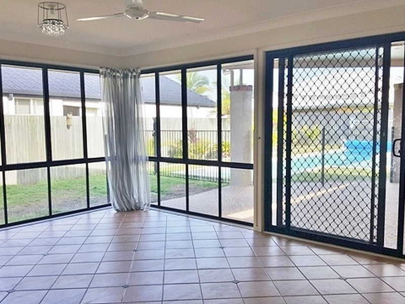 12 Watergum Place, Twin Waters QLD 4564