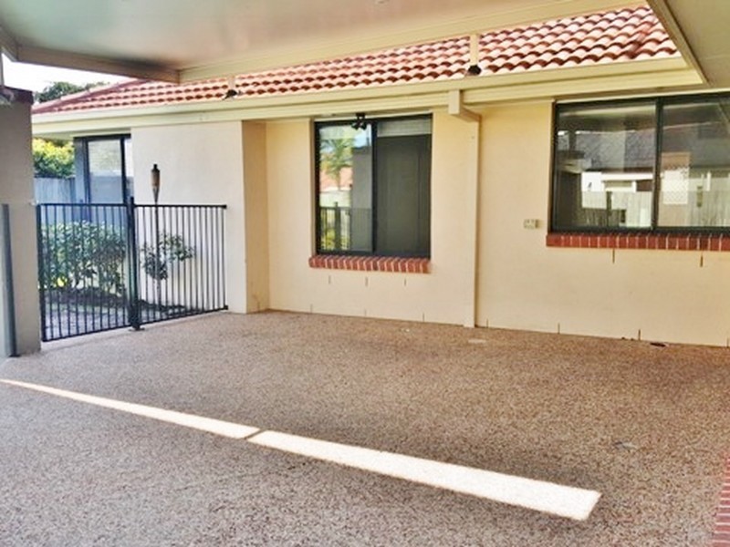 12 Watergum Place, Twin Waters QLD 4564