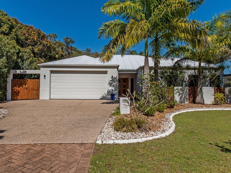 14 Peatling Lane, Twin Waters QLD 4564