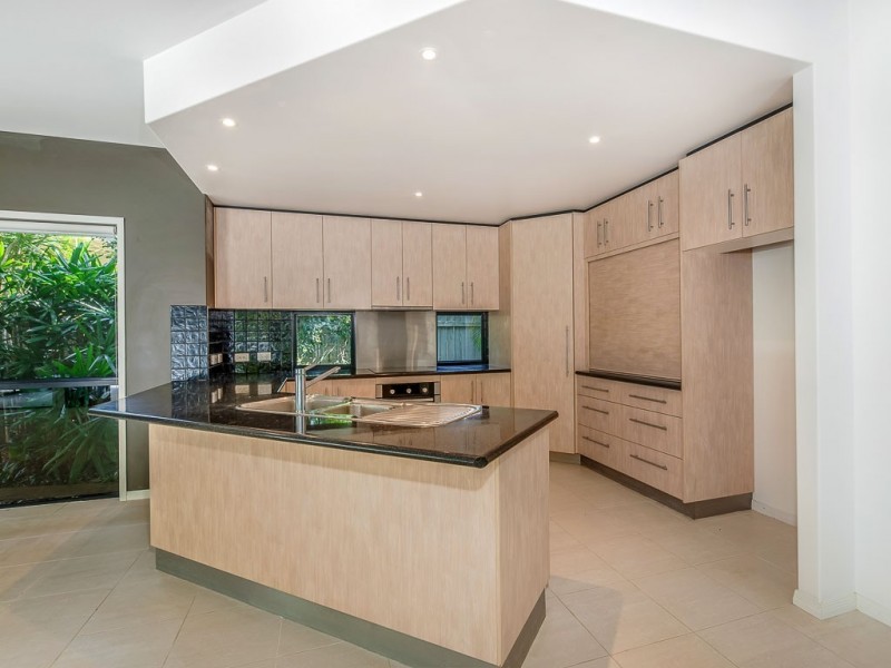 14 Peatling Lane, Twin Waters QLD 4564