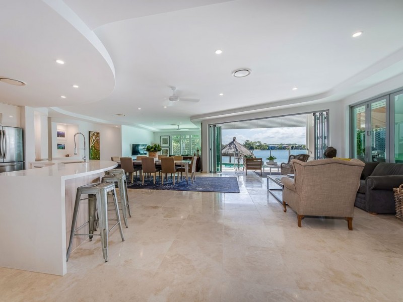 46 Baywater Drive, Twin Waters QLD 4564