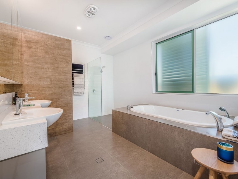 46 Baywater Drive, Twin Waters QLD 4564