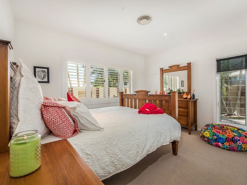 24 Moorings Circuit, Twin Waters QLD 4564