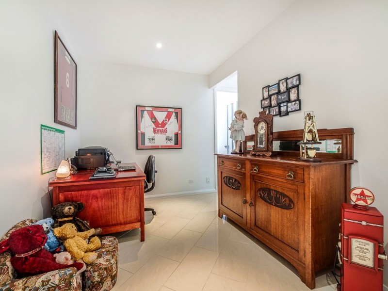 24 Moorings Circuit, Twin Waters QLD 4564