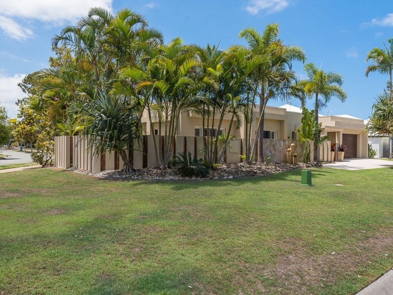 24 Moorings Circuit, Twin Waters QLD 4564