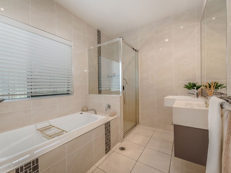 70 Anchorage Circuit, Twin Waters QLD 4564