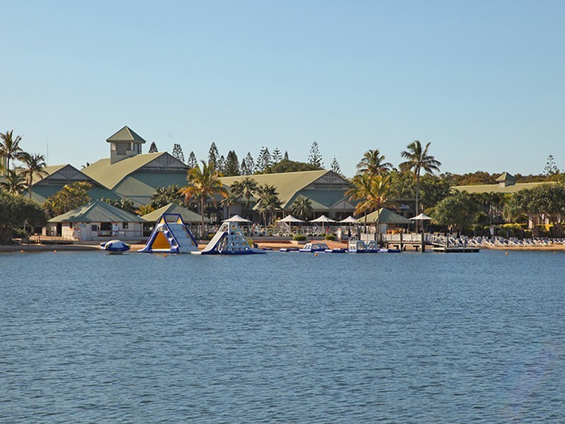 70/80 North Shore Road, Twin Waters QLD 4564