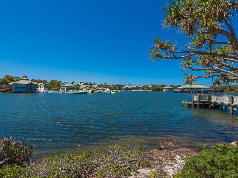 70/80 North Shore Road, Twin Waters QLD 4564