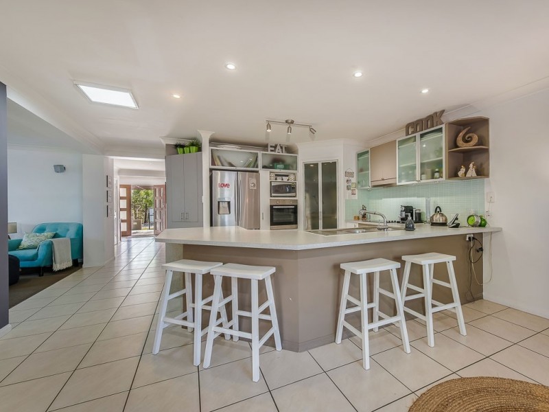 48 Prestwick Drive, Twin Waters QLD 4564