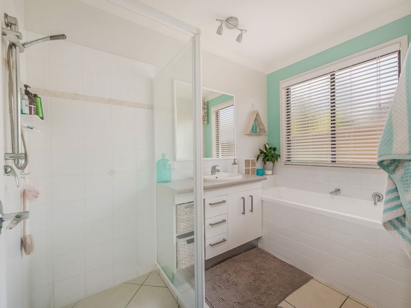 48 Prestwick Drive, Twin Waters QLD 4564