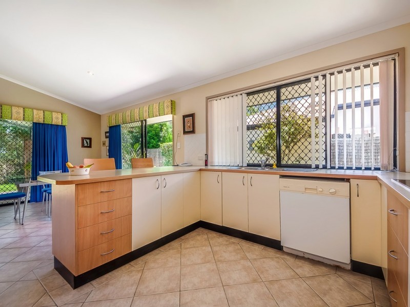 46 Wattlebird Drive, Twin Waters QLD 4564