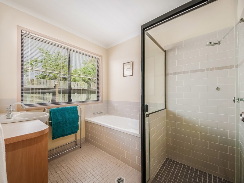 46 Wattlebird Drive, Twin Waters QLD 4564