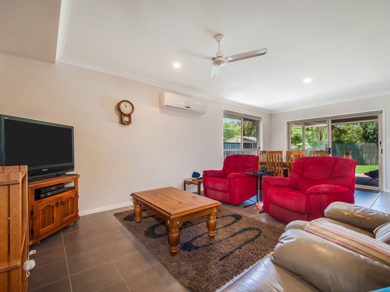 11 Fitzroy Court, Pacific Paradise QLD 4564