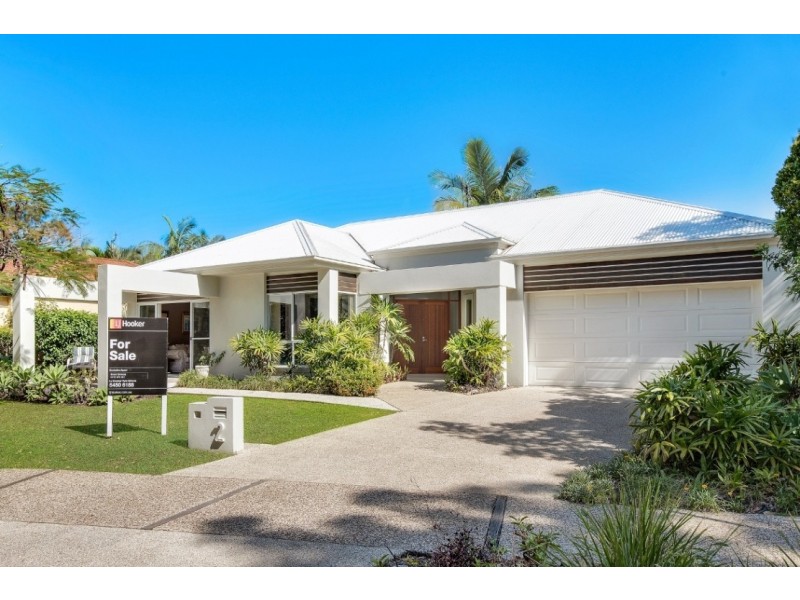 2 Prestwick Drive, Twin Waters QLD 4564