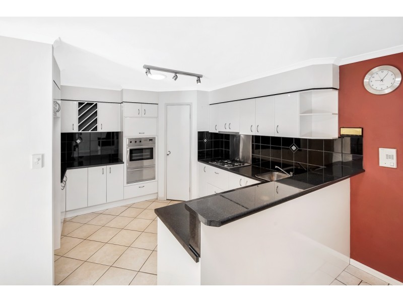 2 Fantail Place, Twin Waters QLD 4564