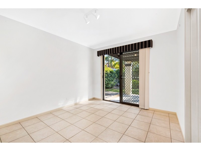 2 Fantail Place, Twin Waters QLD 4564