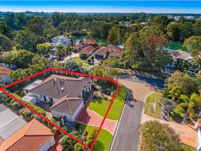 2 Fantail Place, Twin Waters QLD 4564
