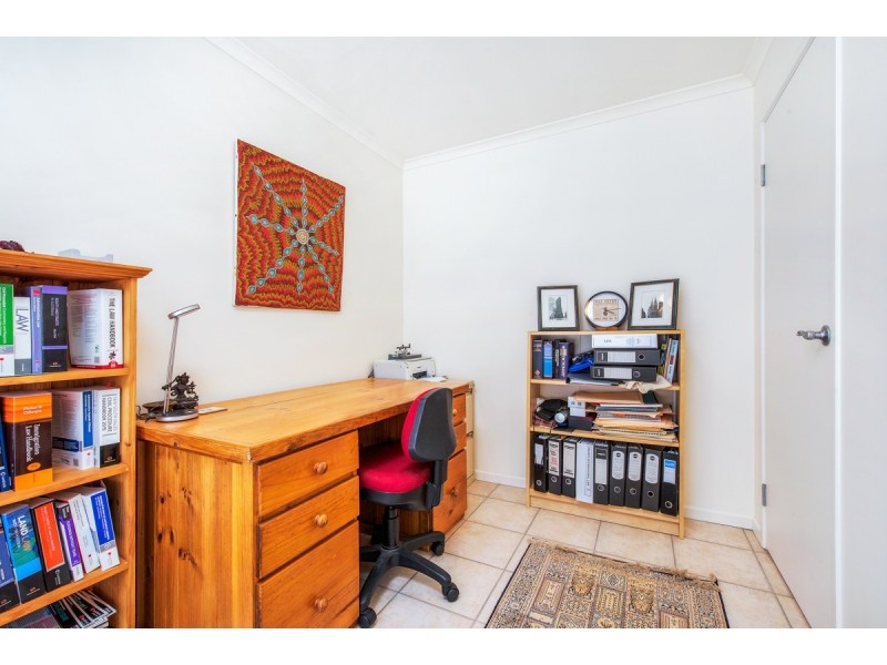 4 Carnoustie Court, Twin Waters QLD 4564