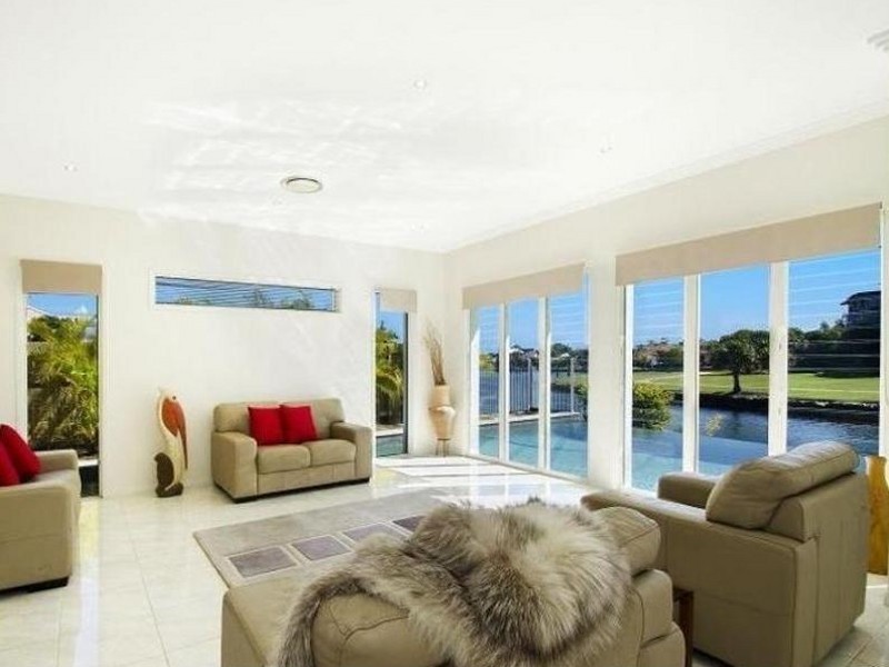 2 Waterfront Court, Twin Waters QLD 4564