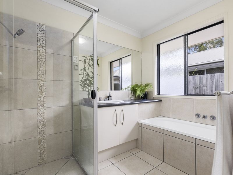 71 Prestwick Drive, Twin Waters QLD 4564