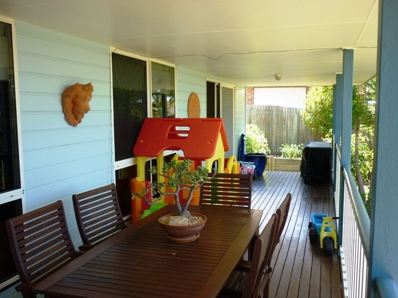 30 Samantha Drive, Bli Bli QLD 4560