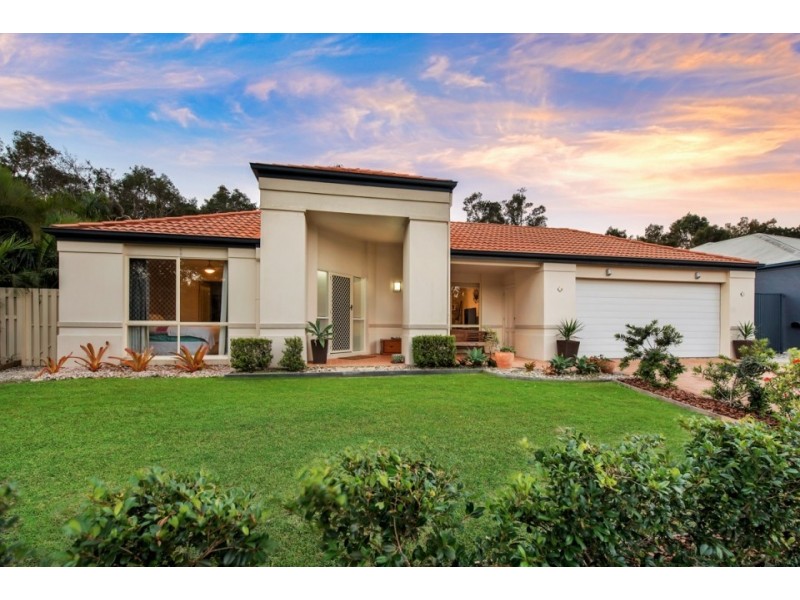 7 Cooloola Place, Twin Waters QLD 4564