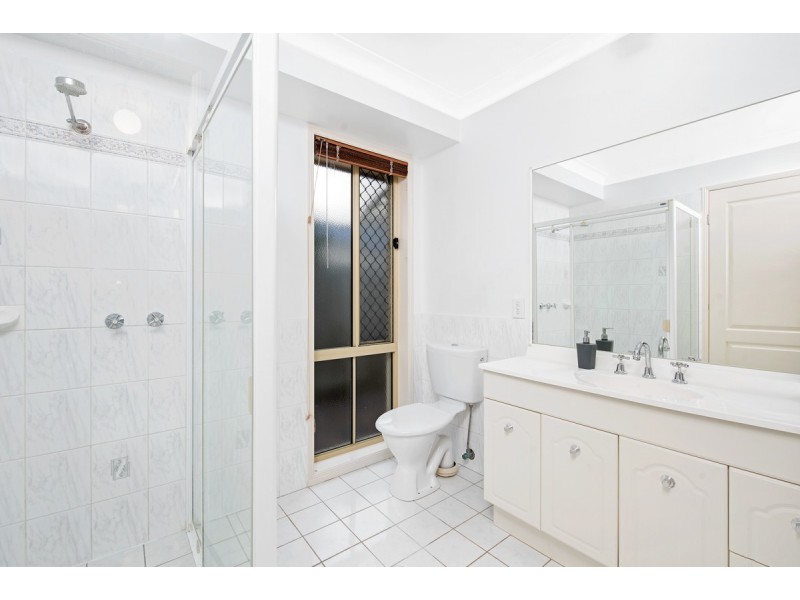 7 Cooloola Place, Twin Waters QLD 4564
