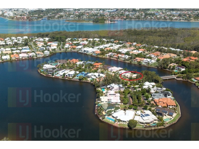 14 Karinya Place, Twin Waters QLD 4564