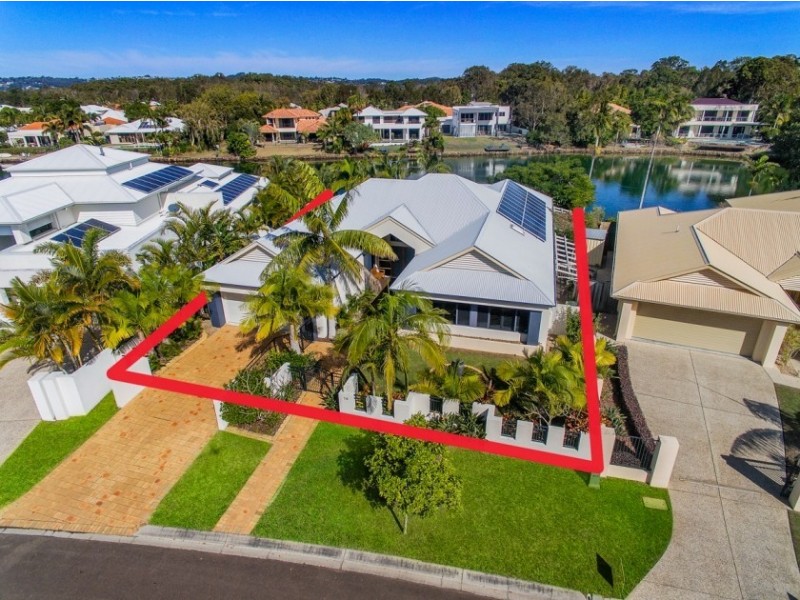 16 Karinya Place, Twin Waters QLD 4564