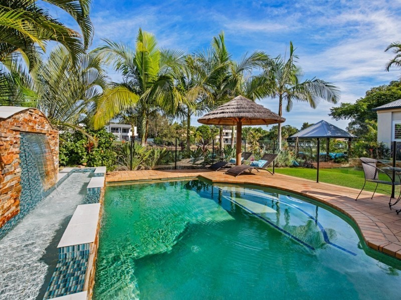16 Karinya Place, Twin Waters QLD 4564
