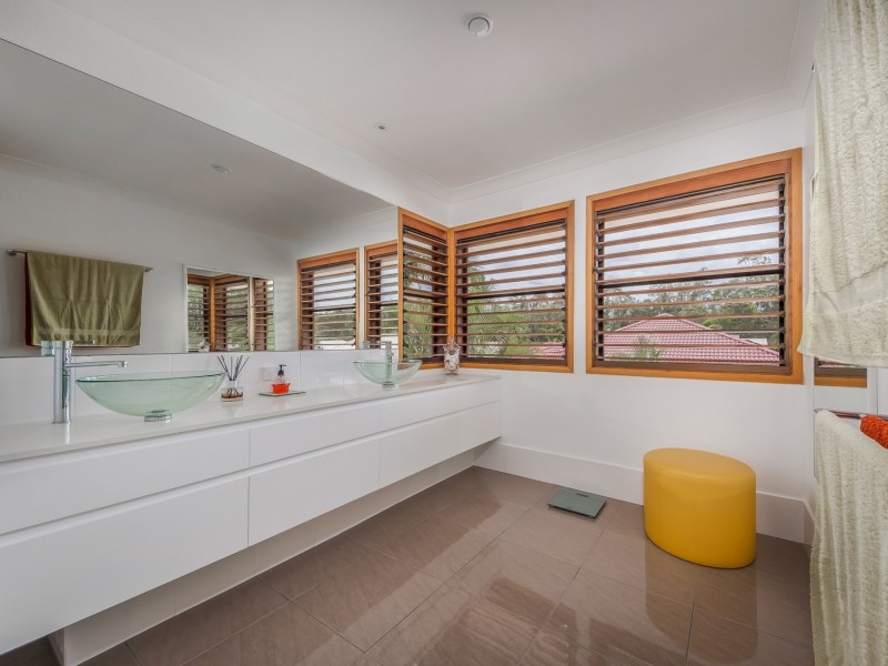 11 Tralee Place, Twin Waters QLD 4564