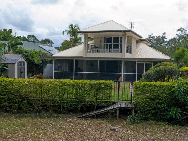 11 Tralee Place, Twin Waters QLD 4564