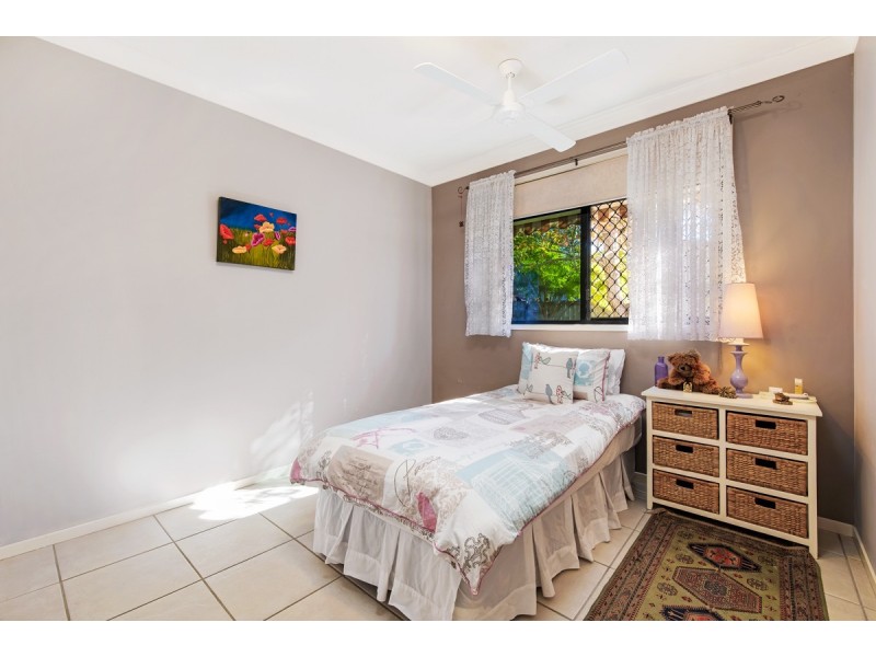 4 Parsons Bank Drive, Twin Waters QLD 4564