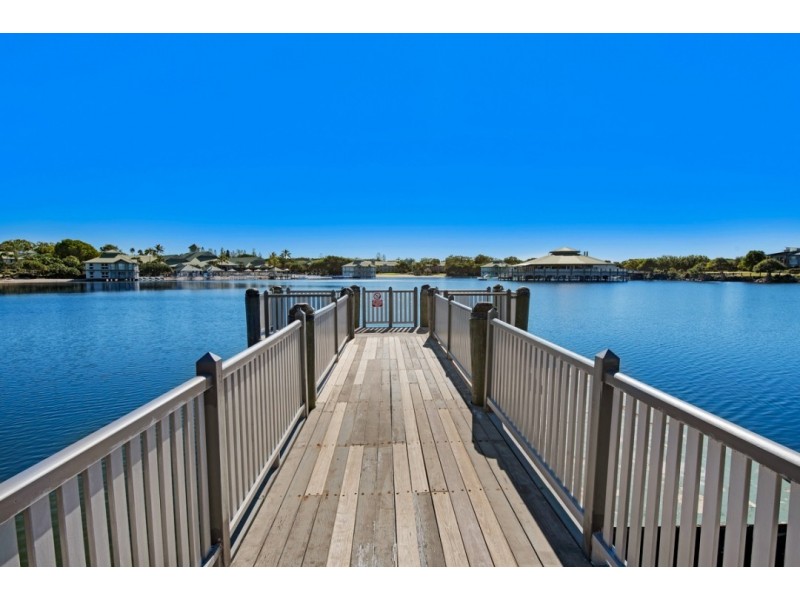 74/80 North Shore Road, Twin Waters QLD 4564